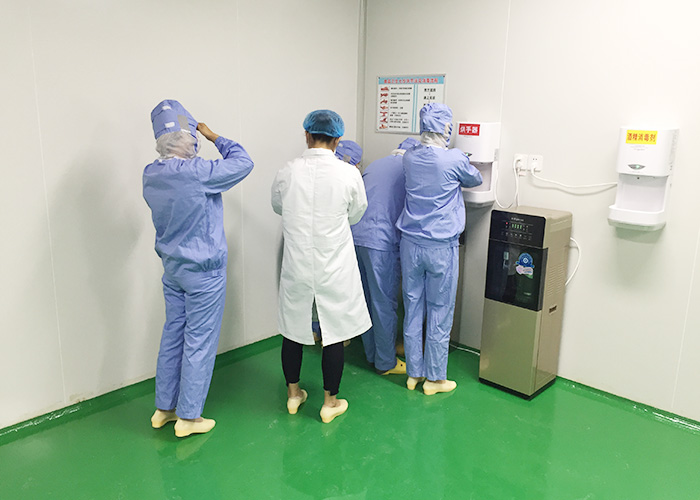 01-人員上崗更衣、洗手、消毒